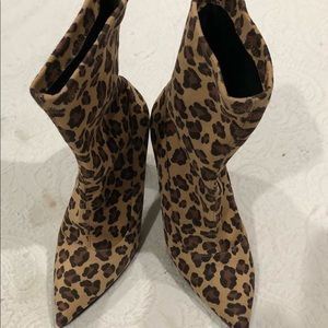 Paola Firenze Leopard Print Boots, 39/US 8.5,